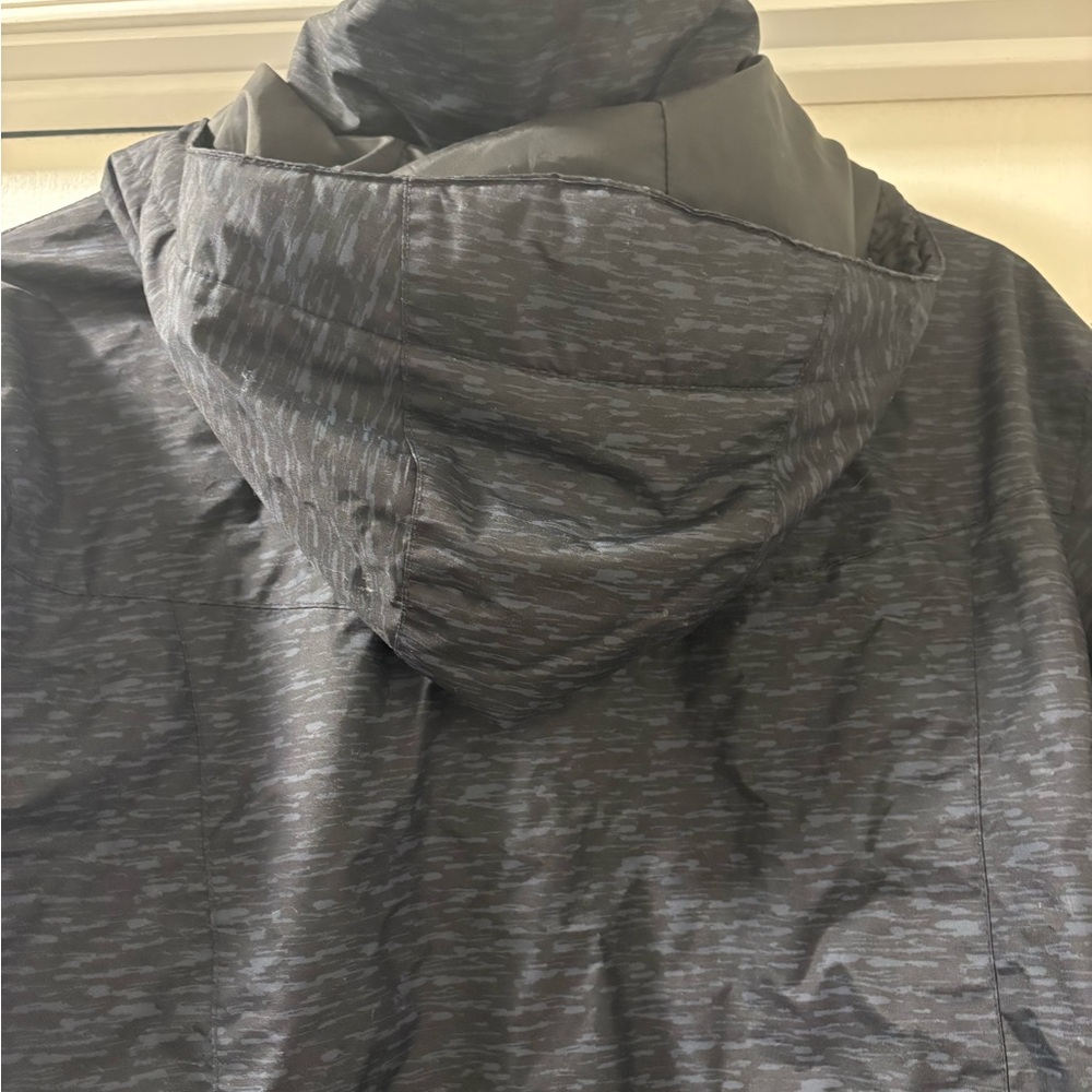 Columbia Waterproof Jacket - Picture 4 of 5